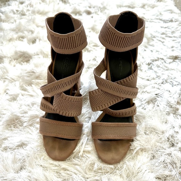 ASOS Thick Strap Heels - Picture 2 of 2